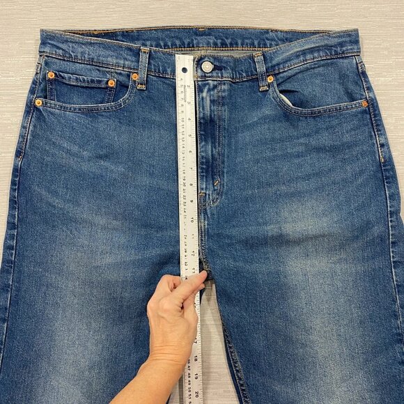 Levi's 505 Jeans Mens 40 x 30 Straight Leg Regular Fit Medium Wash Denim Pants - Picture 10 of 13